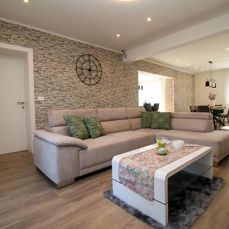 Apartman Nerlovic بوريتش المظهر الخارجي الصورة